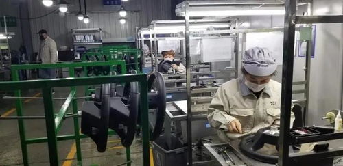 光耀疫線 我市光伏電子信息行業逆勢突破，光電子器件制造與銷售再創新高